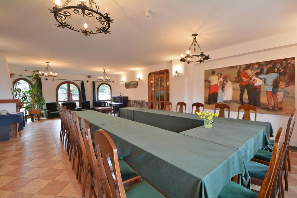 Villa Osrodek Kwaskowa Kazimierz Dolny Exterior foto